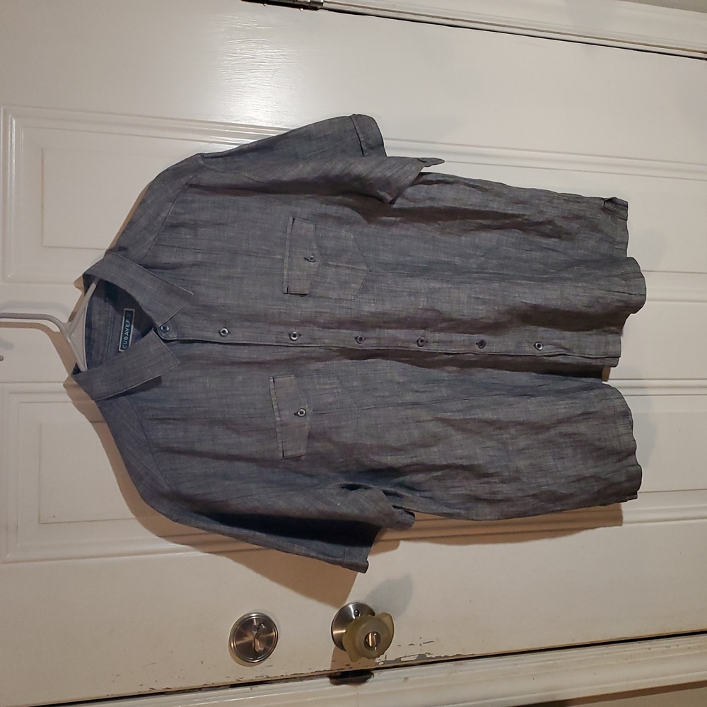 Cubavera short sleeve. Button down shirt. L gray